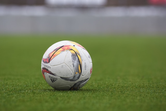 The Lifelong Benefits of Training in Multiple Sports
